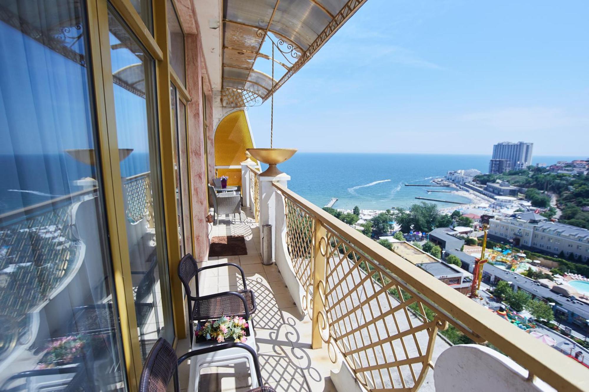 Arcadia Promenade Grand Apartments Odessa Phòng bức ảnh