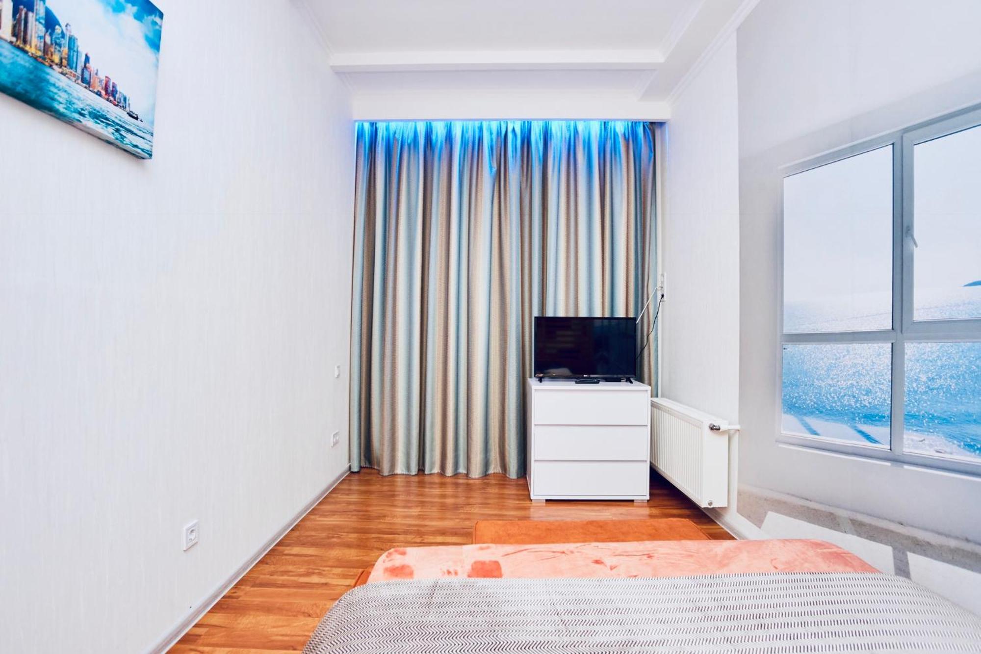 Arcadia Promenade Grand Apartments Odessa Phòng bức ảnh